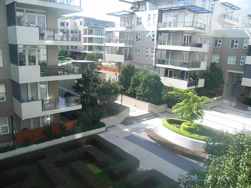 5 Bay Drive, Meadowbank NSW 2114