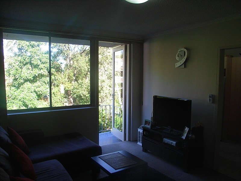 38-40 MEADOW CRESCENT, Meadowbank NSW 2114