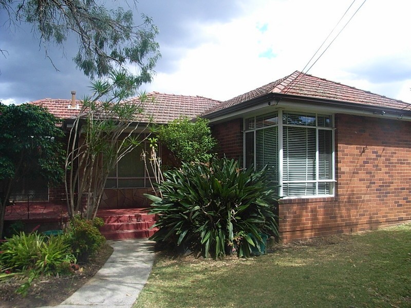 124 Quarry Road, Ryde NSW 2112