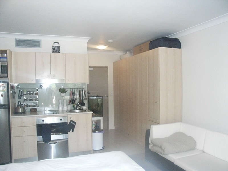 165 Victoria Rd, Gladesville NSW 2111