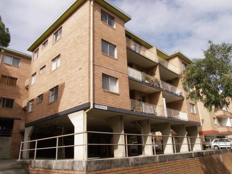 13 Devlin Street, Ryde NSW 2112