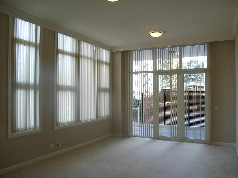 1 Bay Drive, Meadowbank NSW 2114