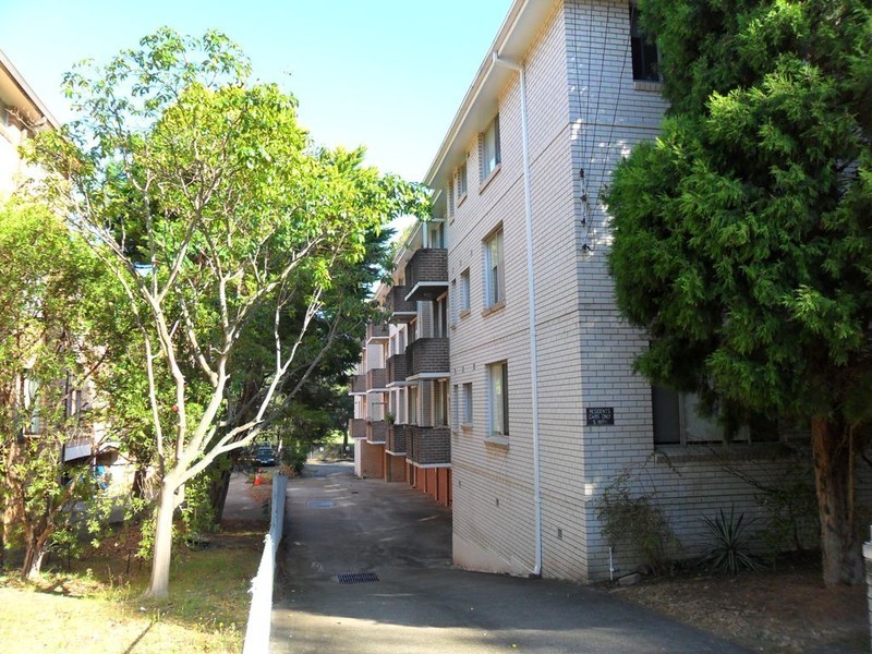 18/50 Meadow Crescent, Meadowbank NSW 2114