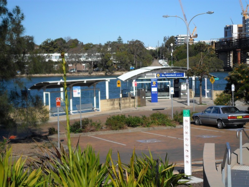 21/2 Bay Drive, Meadowbank NSW 2114