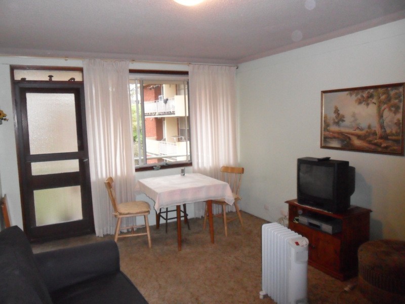 19/52 MEADOW CRESCENT, Meadowbank NSW 2114