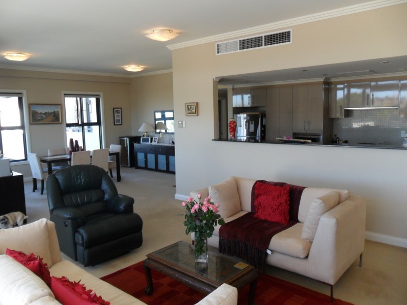 59/143 Bowden Street, Meadowbank NSW 2114