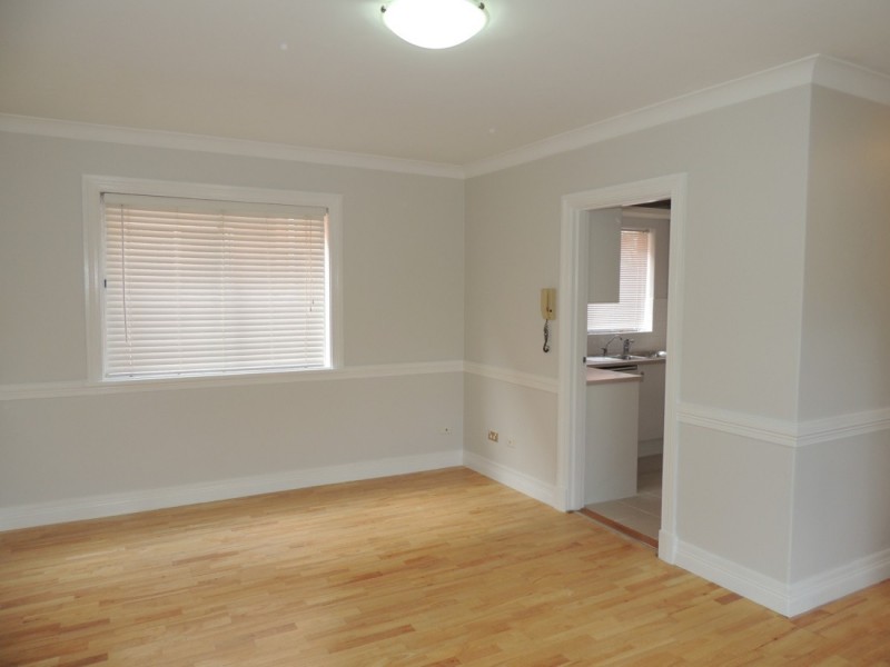 4/44 FORSTER, West Ryde NSW 2114