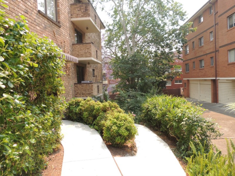 9/9 CURZON STREET, Ryde NSW 2112