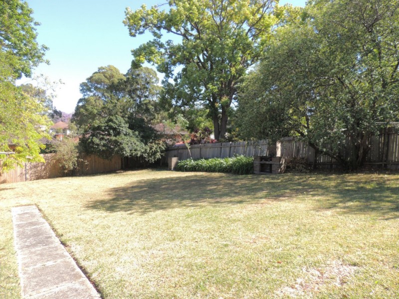 20 WOODBINE CRESCENT, Ryde NSW 2112