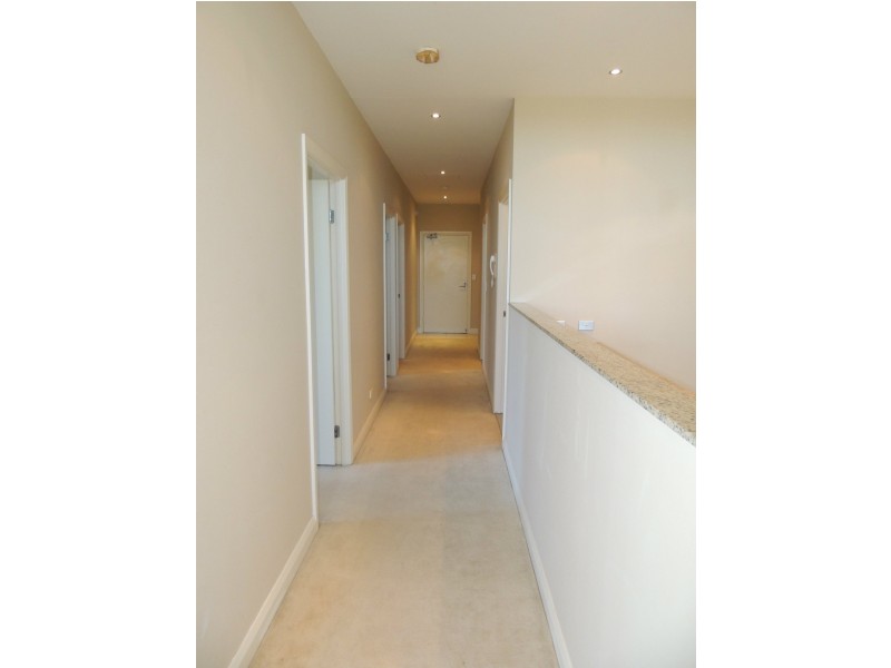 1/1 BAY DRIVE, Meadowbank NSW 2114