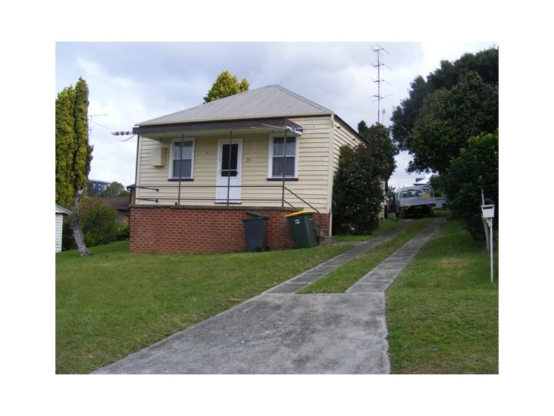 25 Dickinson Street, Charlestown NSW 2290