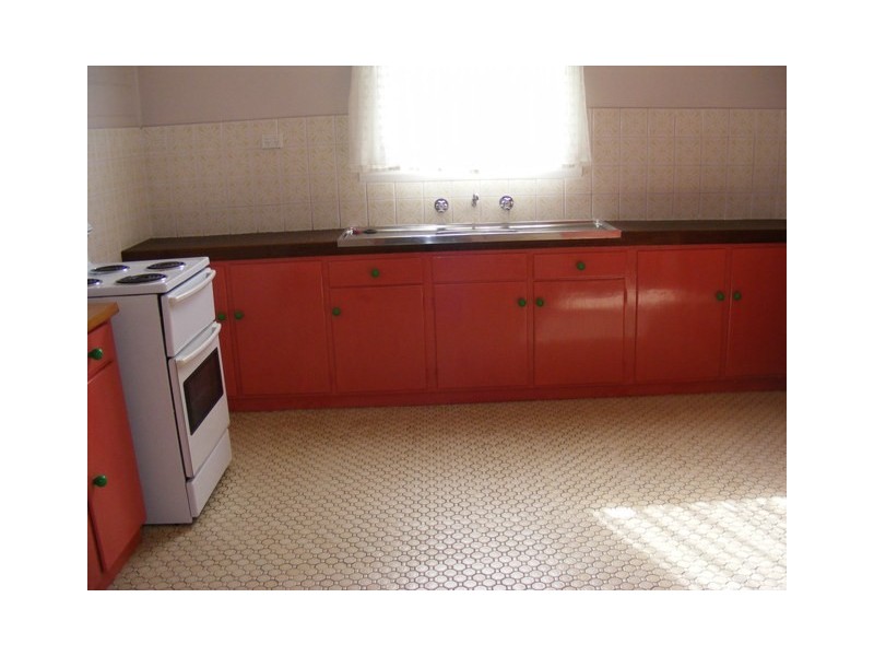 25 Dickinson Street, Charlestown NSW 2290