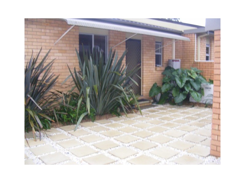 Unit 2 / 3 Fourth, Cardiff NSW 2285