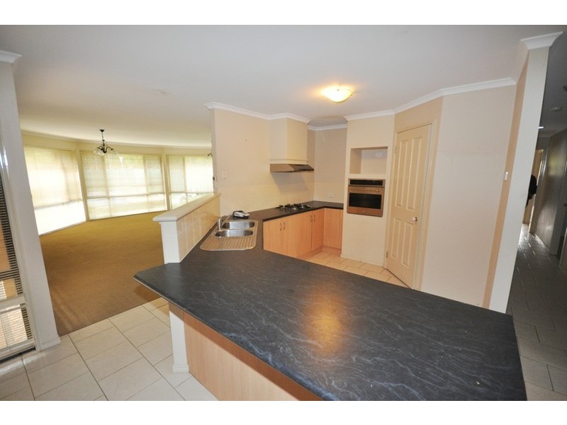 9 Churnwood Drive, Fletcher NSW 2287