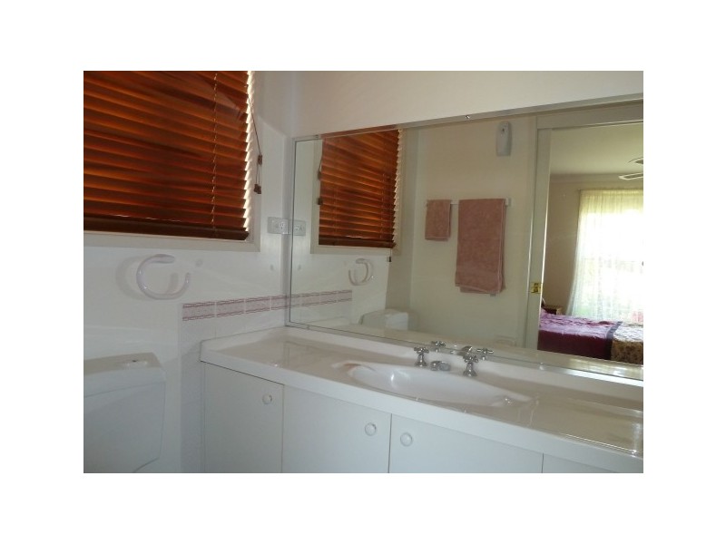 Caves Beach NSW 2281