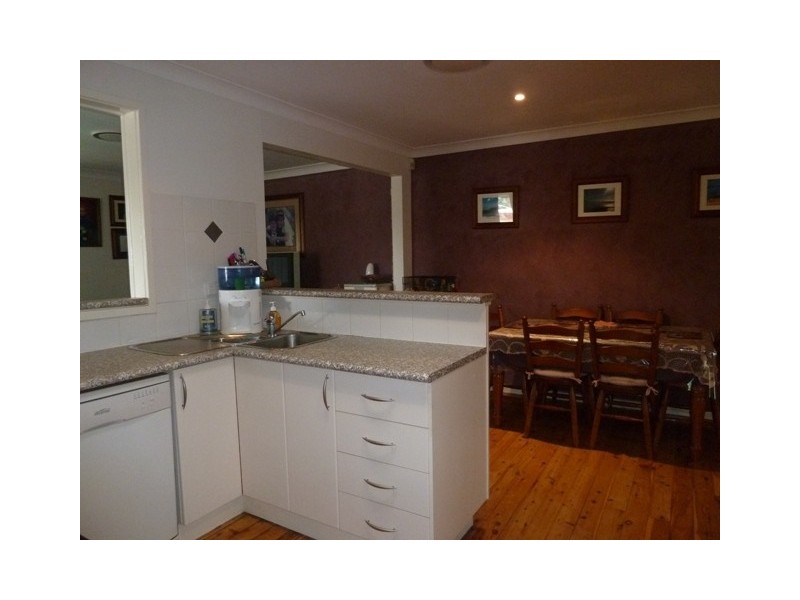 15 Rothbury Street, Maryland NSW 2287