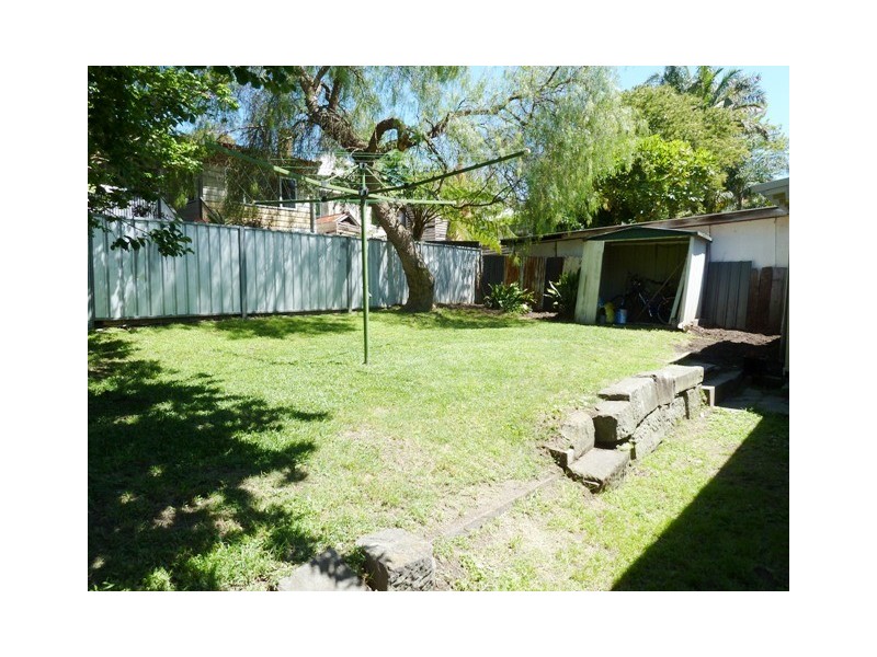 6 Gwydir Road, New Lambton NSW 2305