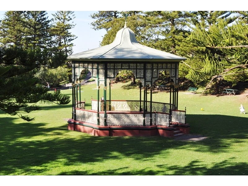 2 Ordnance Street, The Hill NSW 2300