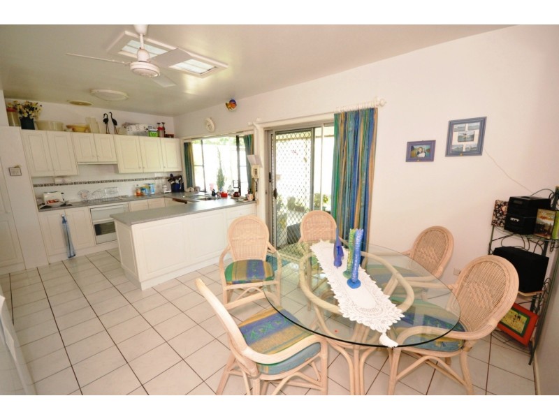 36 Regal Way, Valentine NSW 2280