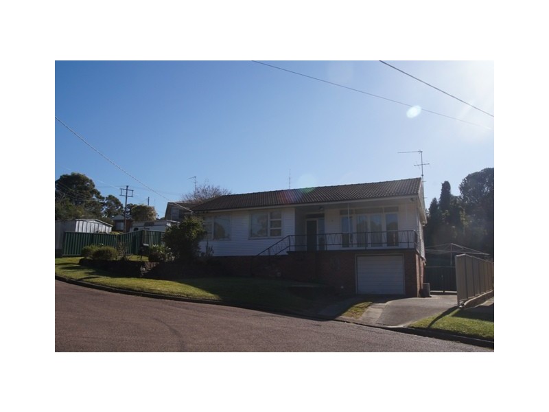2 Benton Street, Kahibah NSW 2290