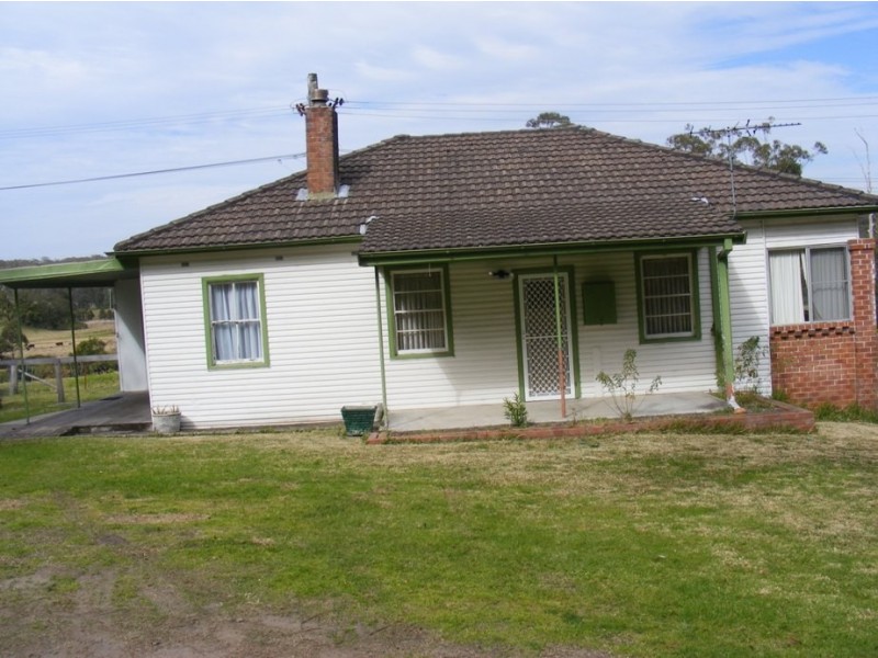 11 Lenaghans Drive, Minmi NSW 2287