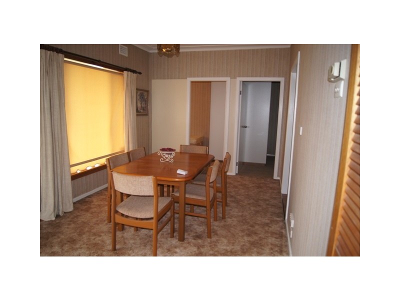 12 Guam St, Shortland NSW 2307