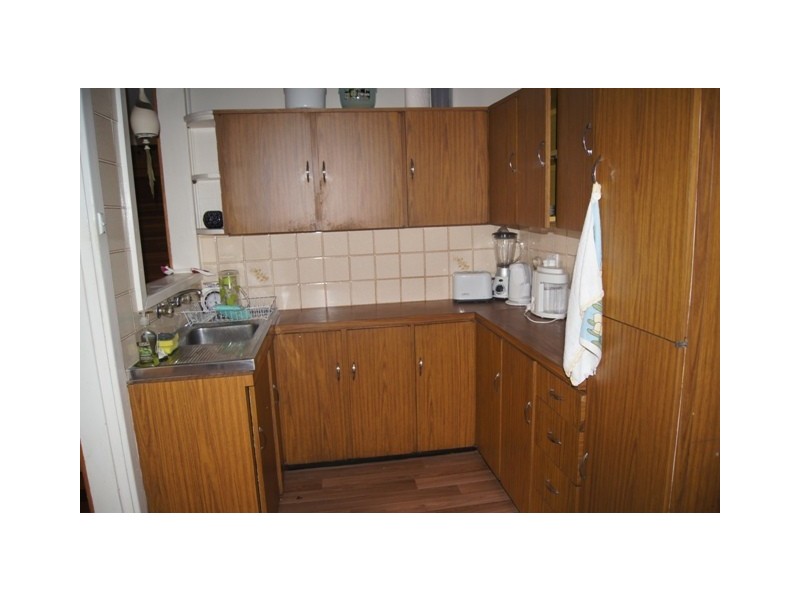 12 Guam St, Shortland NSW 2307