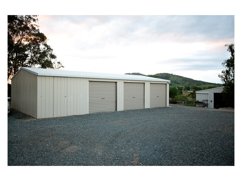 12 Tipping Road, Chatsworth QLD 4570