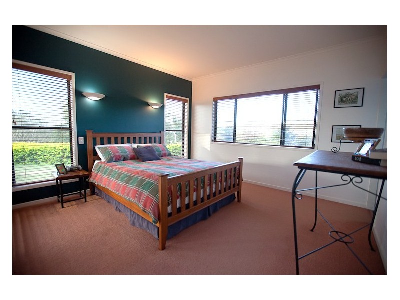 12 Tipping Road, Chatsworth QLD 4570