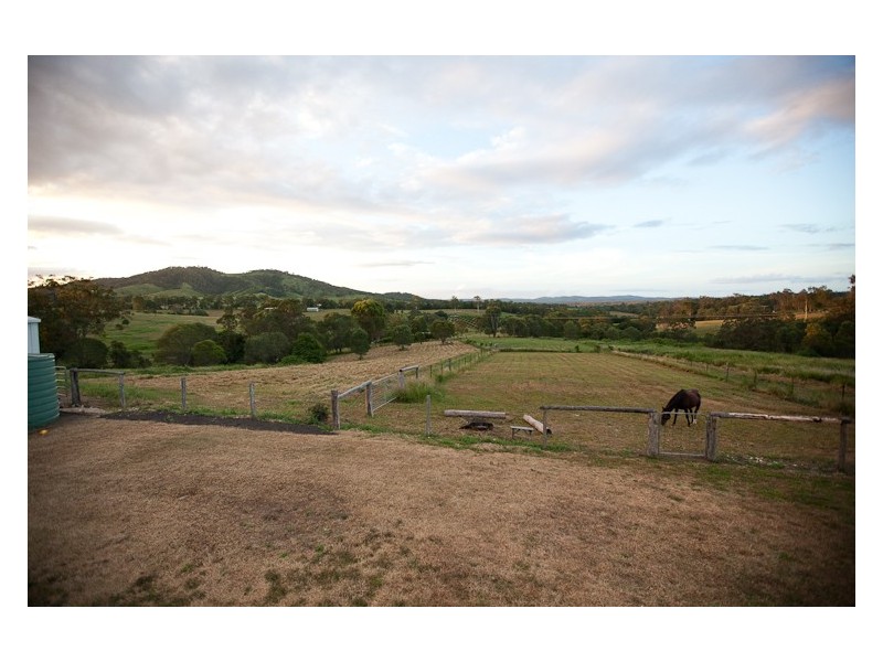 12 Tipping Road, Chatsworth QLD 4570