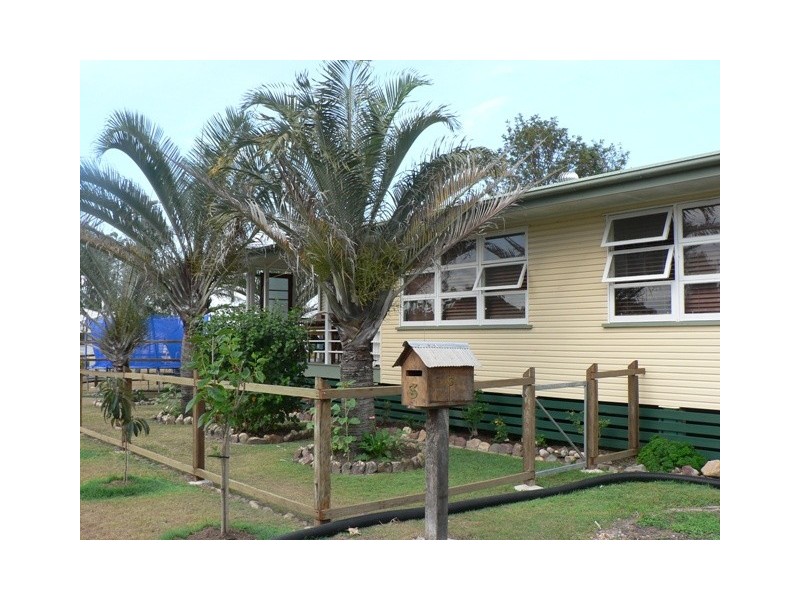 Southside QLD 4570