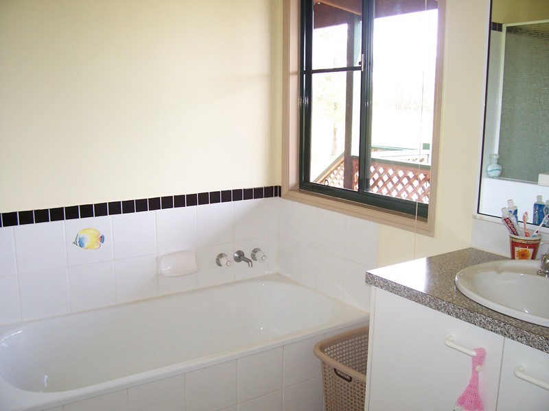 Wolvi QLD 4570
