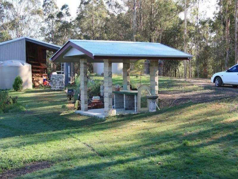 Veteran QLD 4570
