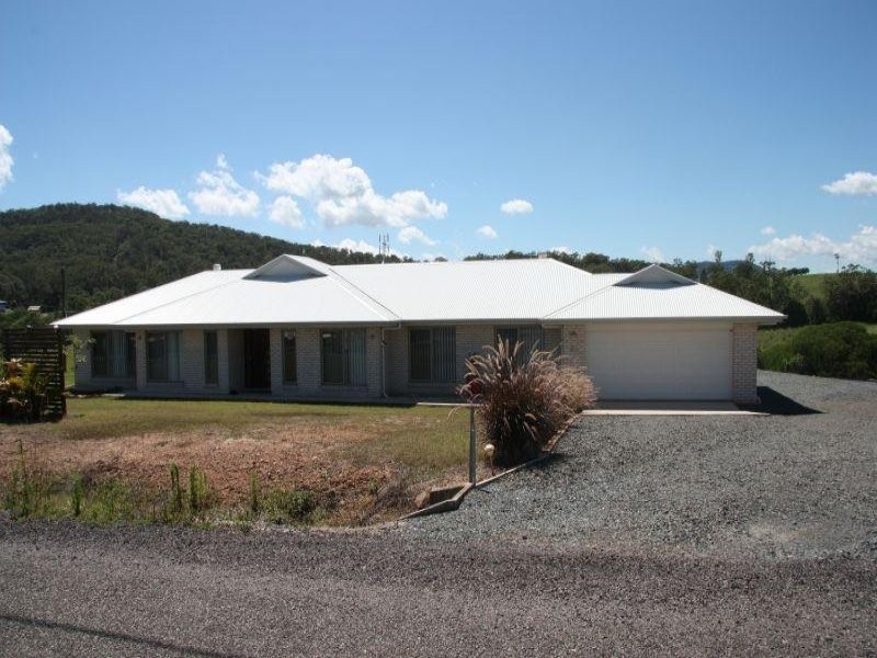 30 Andrew Brown Drive, East Deep Creek QLD 4570