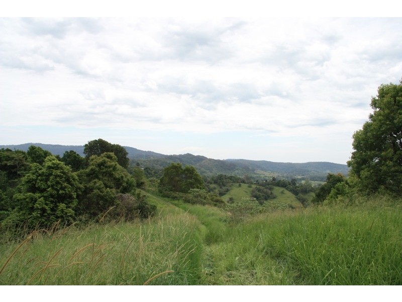 82 Francis Road, Kin Kin QLD 4571