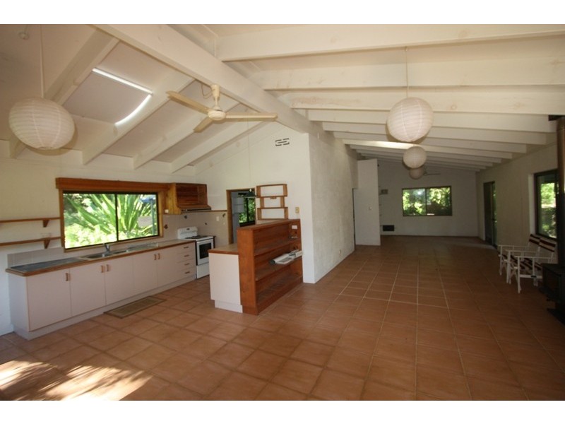 82 Francis Road, Kin Kin QLD 4571