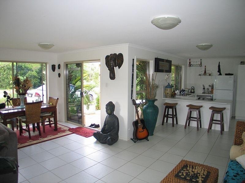 6 Leggetts Loop, Kin Kin QLD 4571