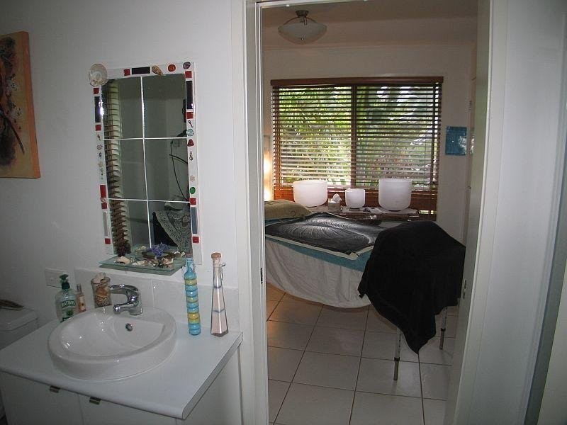 6 Leggetts Loop, Kin Kin QLD 4571