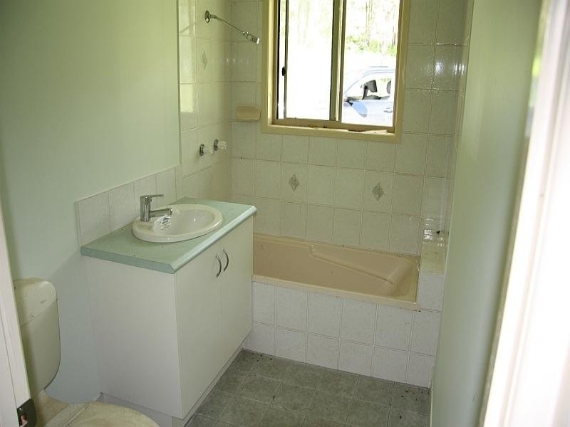 Wolvi QLD 4570