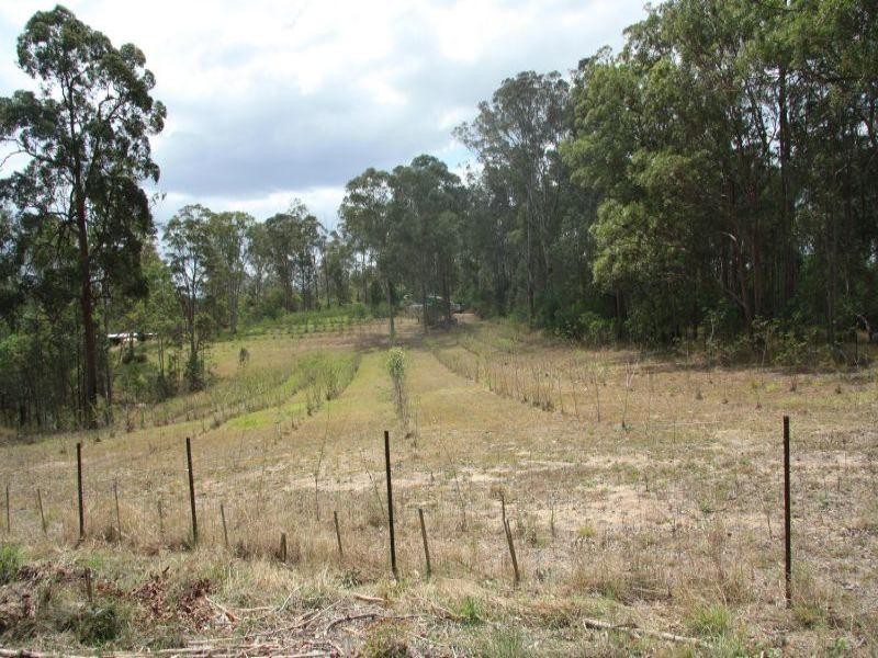 206 Banks Pocket Road, Araluen QLD 4570