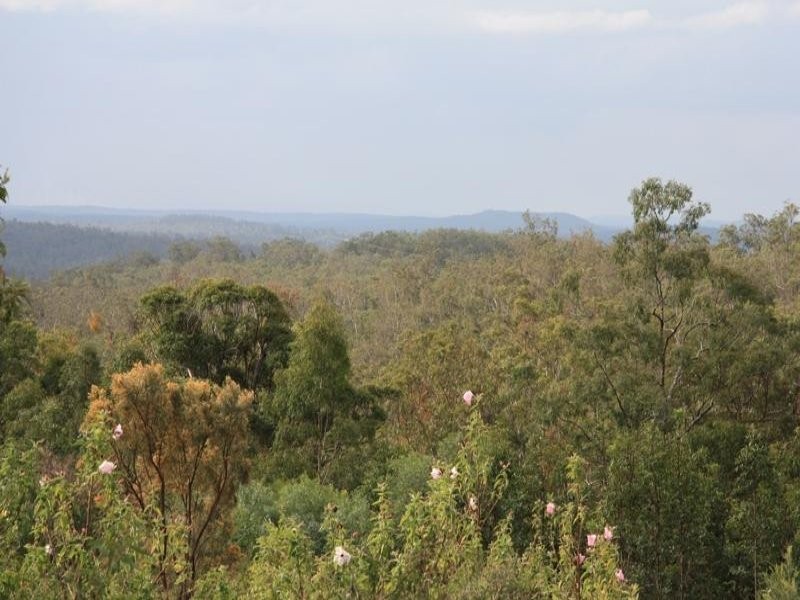 Bells Bridge QLD 4570