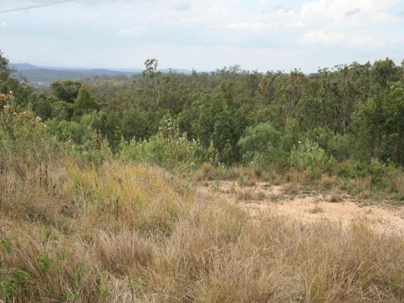 Bells Bridge QLD 4570
