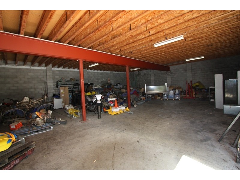 6 Hall Road, Gympie QLD 4570