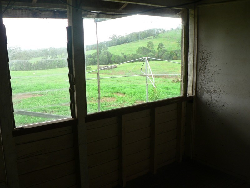 655 McIntosh Creek, Mcintosh Creek QLD 4570