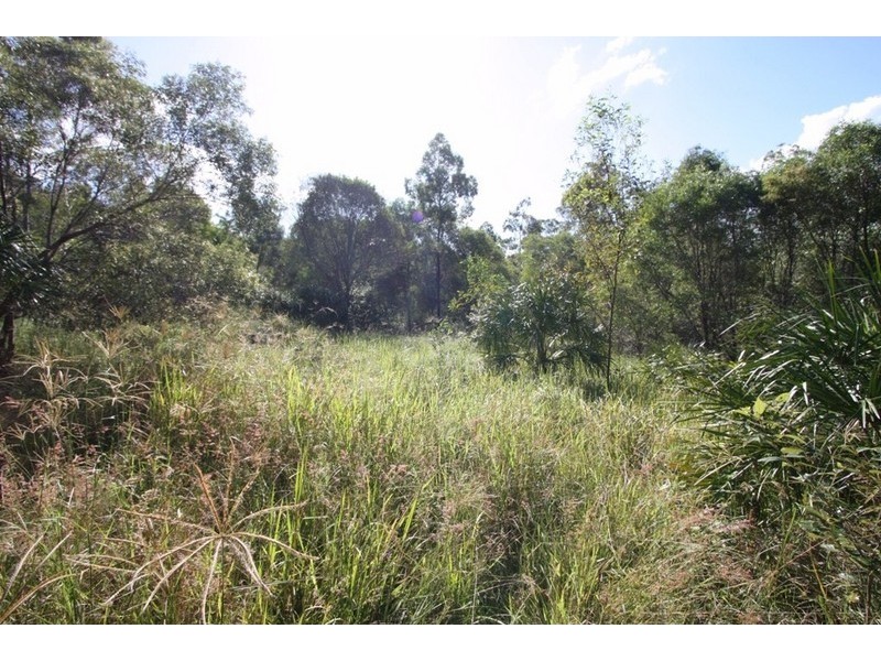 61 Eljays Road, The Palms QLD 4570