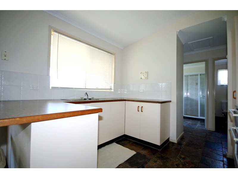 5 Barramundi st, Tin Can Bay QLD 4580