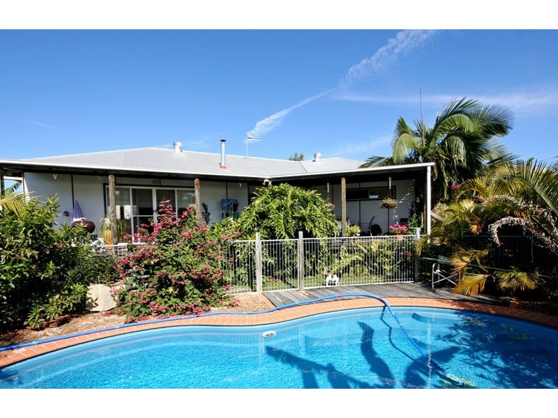 18 Batavia, Cooloola Cove QLD 4580
