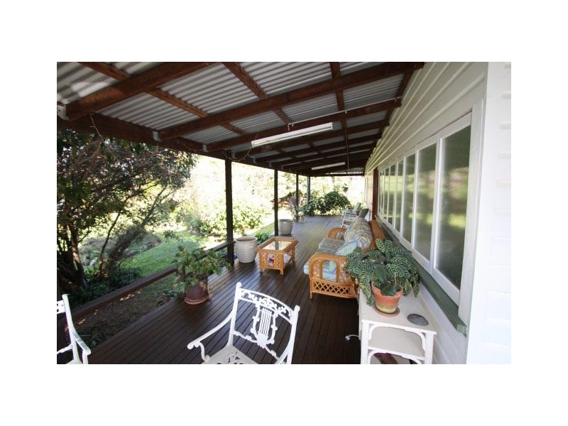 Pinbarren QLD 4568