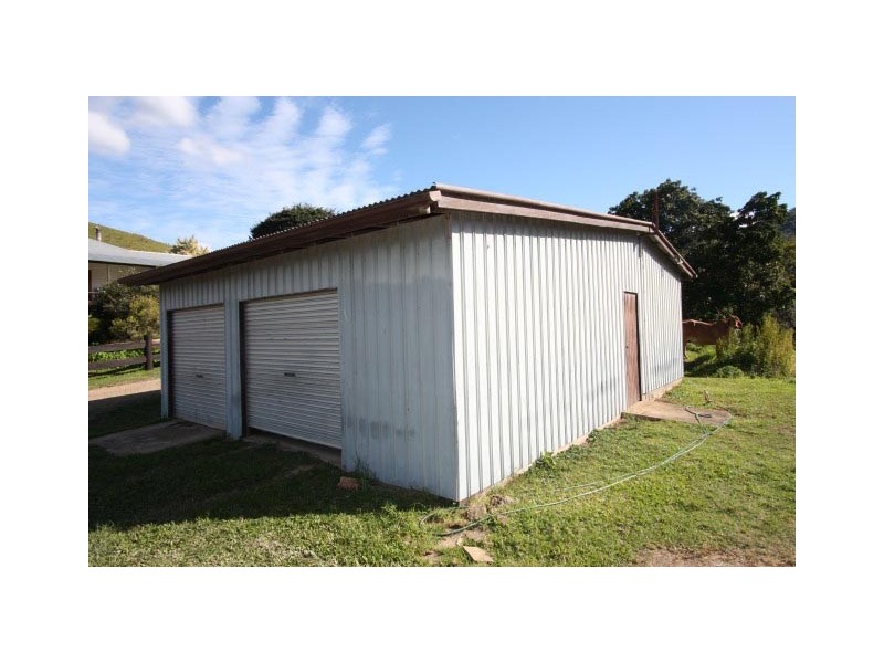 Pinbarren QLD 4568