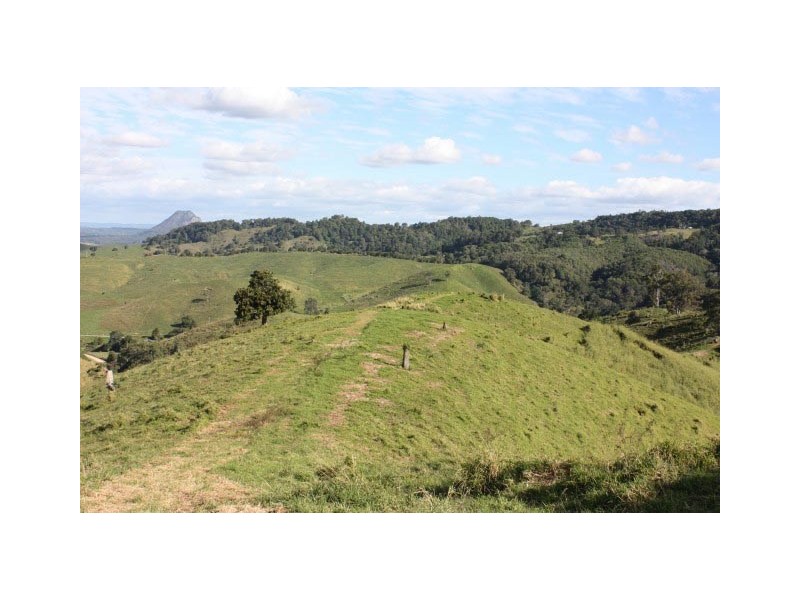 Pinbarren QLD 4568